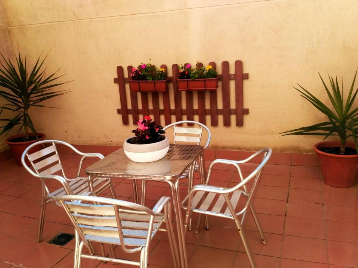 Apartamento La Real Caldas De Reis Eksteriør billede